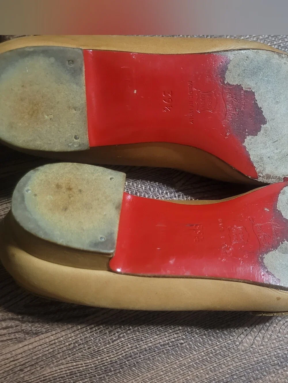 CHRISTIAN LOUBOUTIN Leather Camel Loafers Sz 9.5